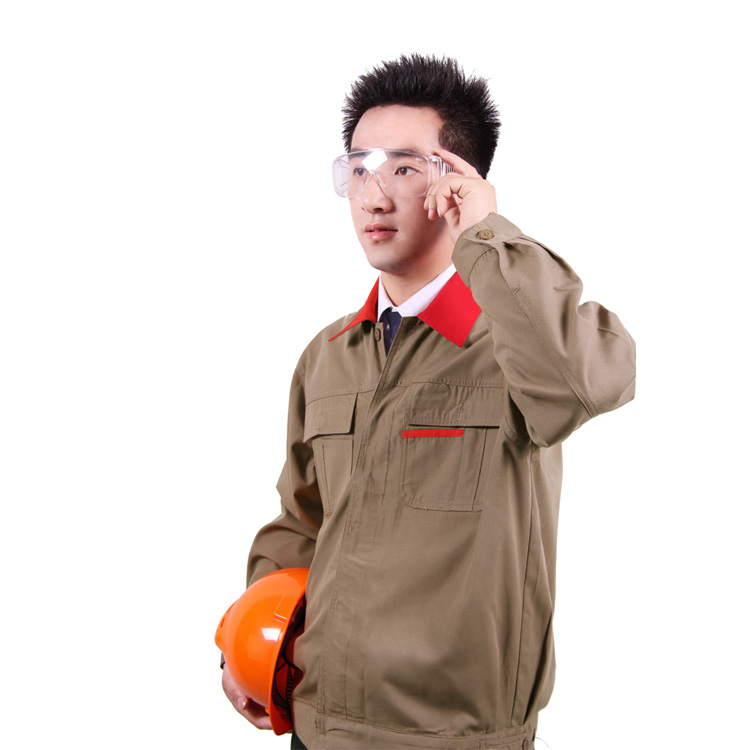 小區(qū)保潔工作服款式有那幾種？|滌棉勞保工作服|勞保工作服定做|江西工作服生產(chǎn)廠家|南昌工作服|工作服批發(fā)|工作服訂制
